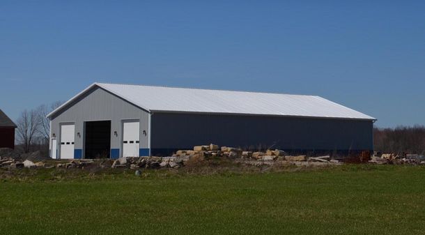 large pole barn for agricultural applications